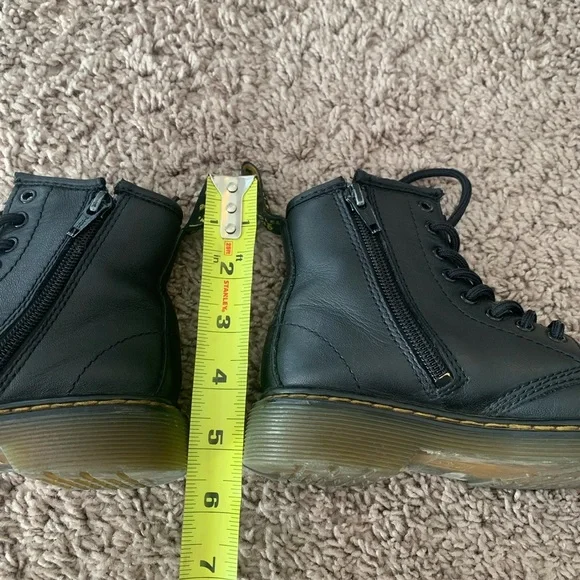 Dr Martens Pascal Moo Boots Black Leather Lace-Up Boots - Picture 14 of 16